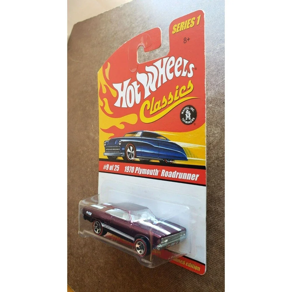 2005 Hot Wheel 1970 PLYMOUTH ROADRUNNER 440 Purple CLASSICS SERIES 1 REDLINE 5SP